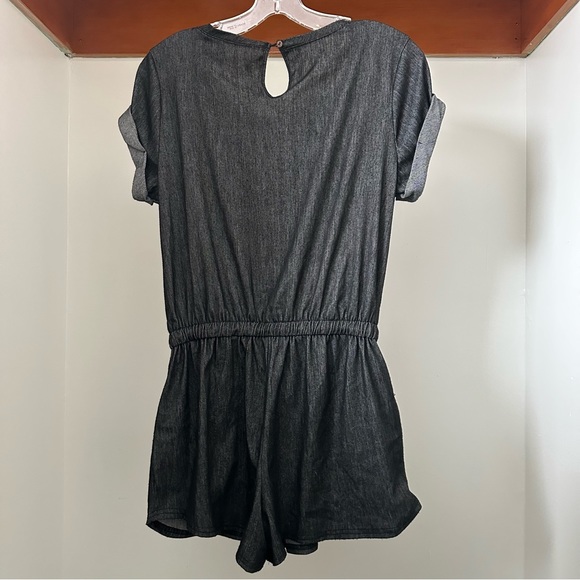 Women’s target romper size S/M - Picture 4 of 4